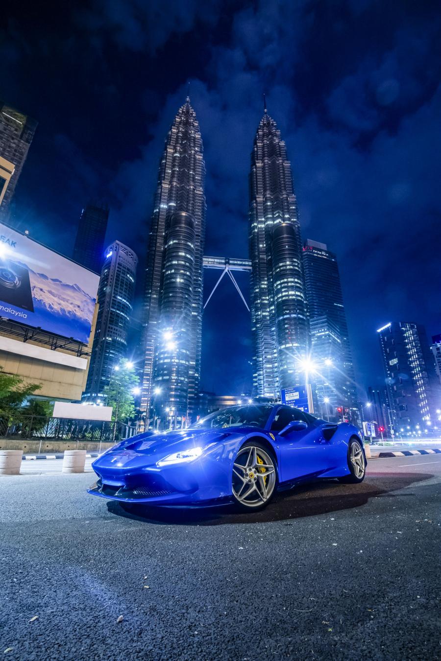  Ferrari F8 Tributo 2019 года  (фото 19 из 52)